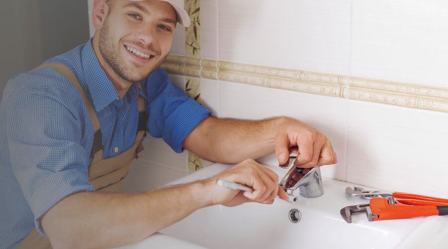 Professional sink repair in Umpqua, OR